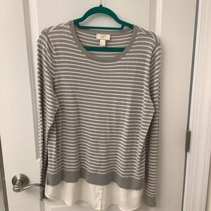 Women’s light weight sweater from the Loft, size Large, barely worn.
